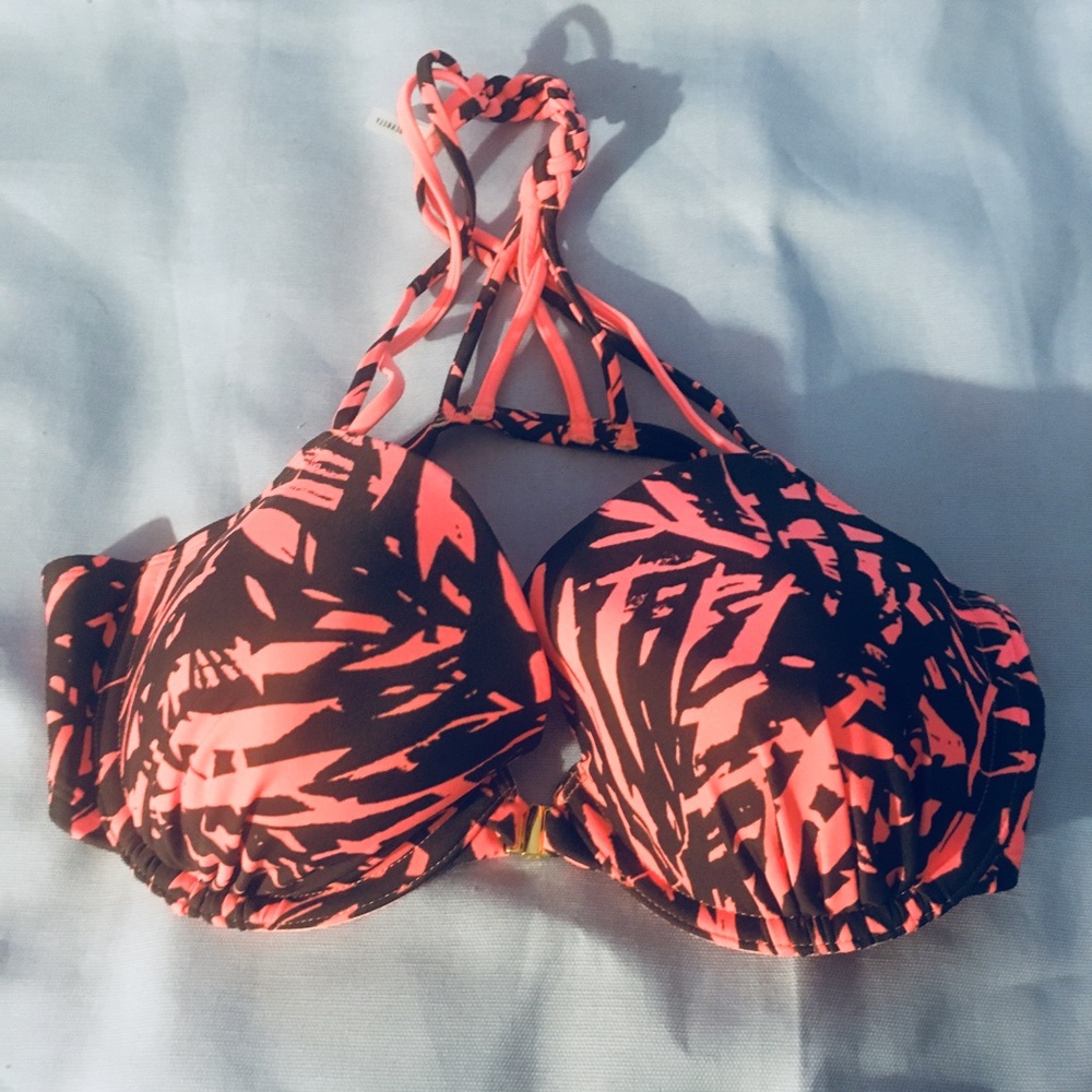 ⬇️aerie Bikini Top